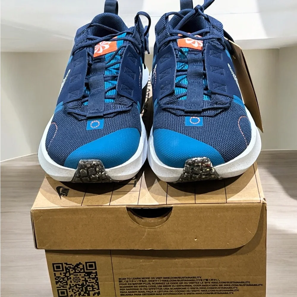 Nike Crater Impact Boys Sneakers Size 7Y. New with Box